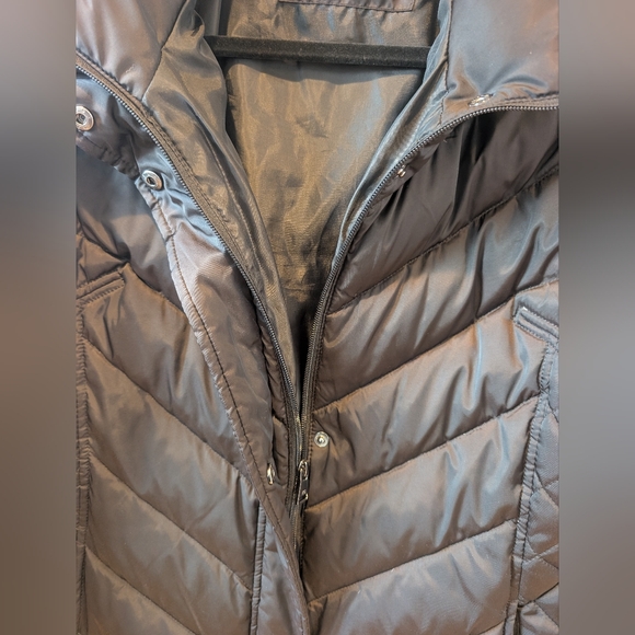 Black Puffer Jacket (Parka) - Picture 6 of 6